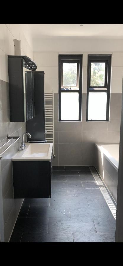 Bommelsteijn Lodge Dordrecht Zewnętrze zdjęcie